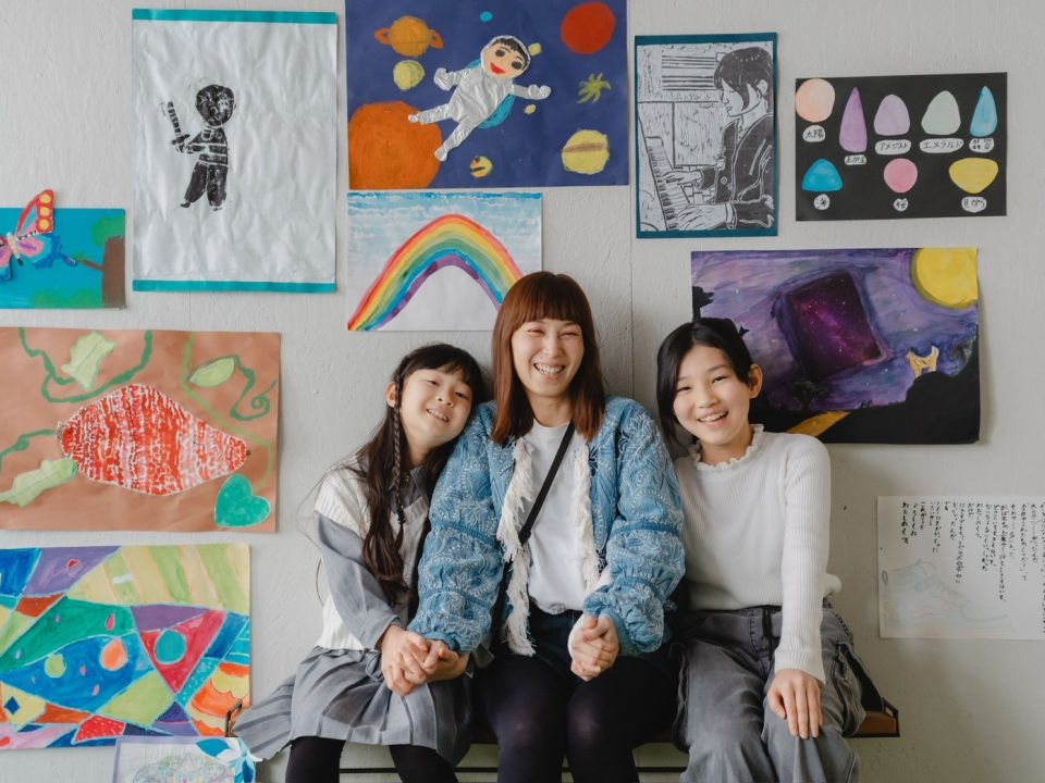 作品と家族写真